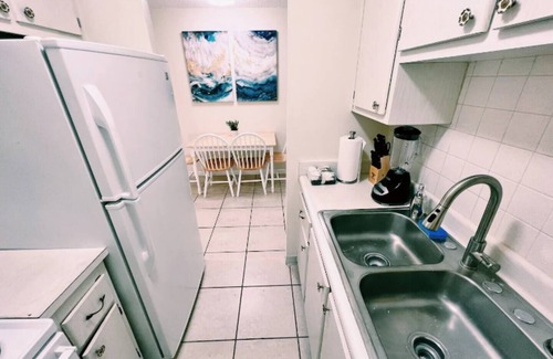Jensen Beach Apartment | Ground Floor*1 Bedroom Apt *2-Beds * Pool*Parking