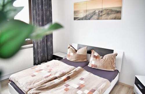 Monkebude House | Ground-floor apartment with terrace and large garden with lounge area and grill