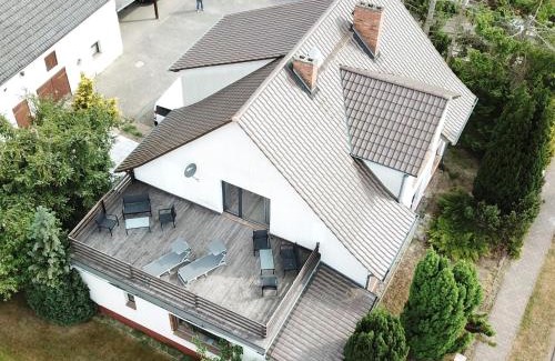 Monkebude House | Ground-floor apartment with terrace and large garden with lounge area and grill