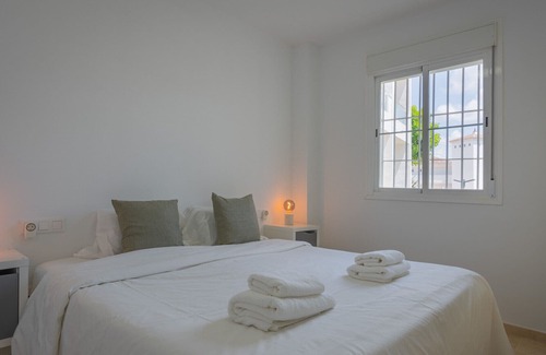 Manilva Apartment | Groundfloor apt. 6 guests with garden access
