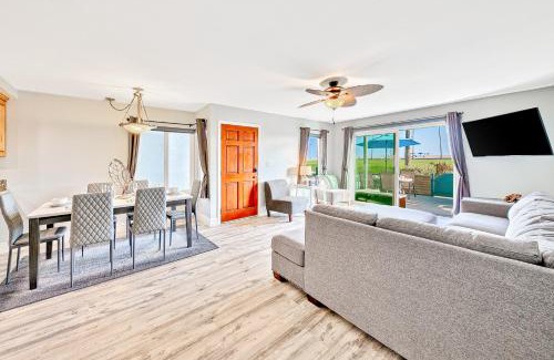 Balboa Peninsula House | Groundswell C