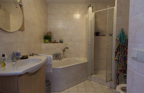 Stadsdam House | Group travel in a Tranquil Townhouse!