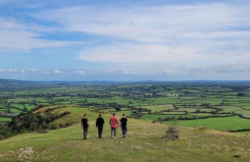 Webbington House | Grove Lodge, Contemporary Cabin in Mendip Hills