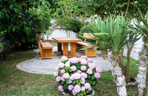 Gjerana House | Guest House Aldin