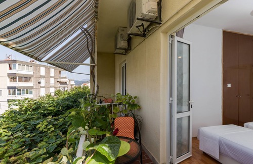Gornji Kono House | Guest House Bradas