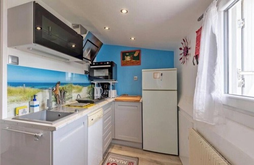 Morlaix Apartment | Guest House 'Domaine De Pharaon' with Shared Terrace, Wi-Fi and Air Conditioning