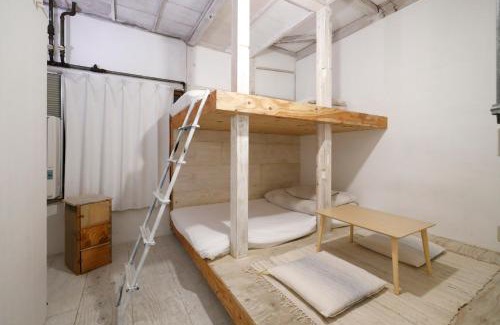 Sakuragicho House | Guest House FUTARENO
