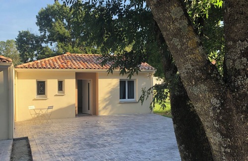 Saix House | Guest house in Saïx