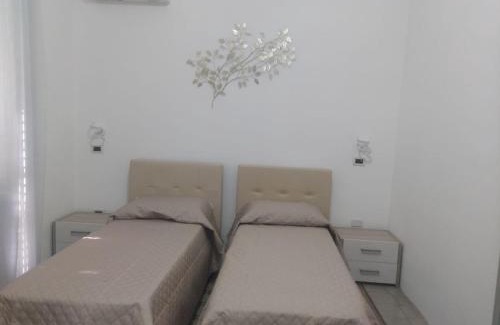 Palermo House | Guest House Lamphotel Militello
