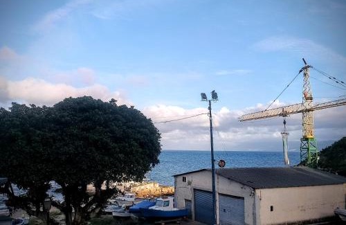 Porticello House | Guest House Lo specchio sul mare