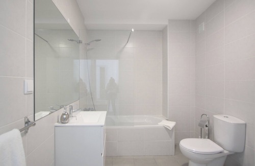 Lagos City Center Bed & Breakfast | Guest House Lovely Swan