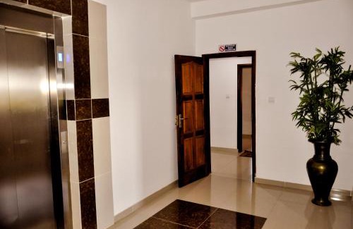 Lome Apartment | Guest House Lumen