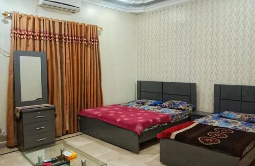 Gulshan-e-Iqbal House | Guest House Near Expo Center karachi