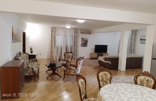Denovici Apartment | Guest House SAM-WATER