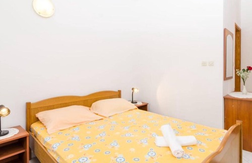 Sobra House | Guest House Sobra 38 - Double Room 1