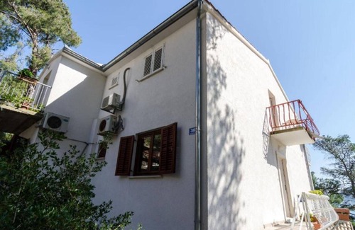 Sobra Apartment | Guest House Sobra 38 - Studio with Balcony and Sea View