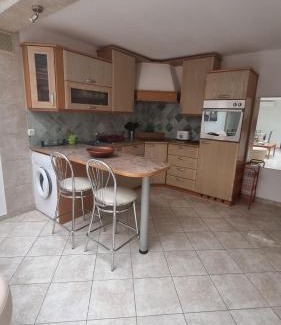 Municipality of Omisalj Apartment | Guest House Suzana