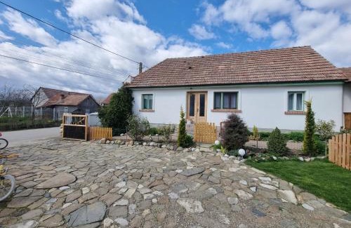 Mesentea House | Guest House Victoria