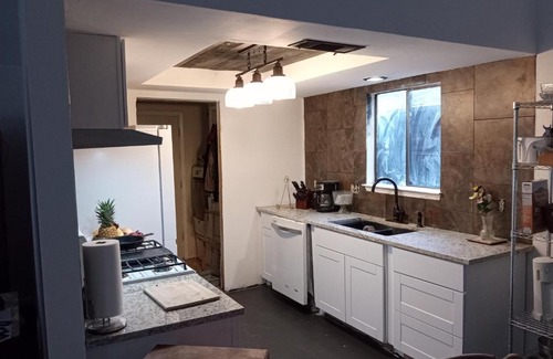 North San Antonio - SAT House | Guest room - Better than a hotel