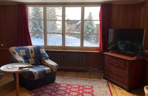 Wengen Apartment | Guest Rooms with a great view at Residence Brunner