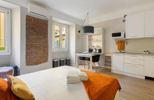 Chinatown Apartment | GuestHost - Sempione & Garibaldi Comfy Studio