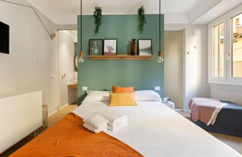 Chinatown Apartment | GuestHost - Sempione & Garibaldi Comfy Studio