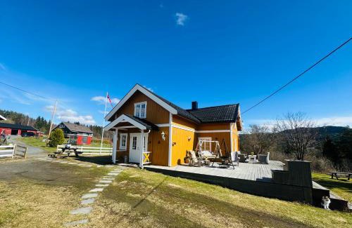 Ringsaker House | Guesthouse 20 min from Sjusjoen, 30 min from Lillehammer and Hamar, 2h from Oslo