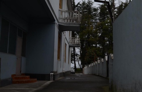 Kobuleti House | Guesthouse Burevestnik