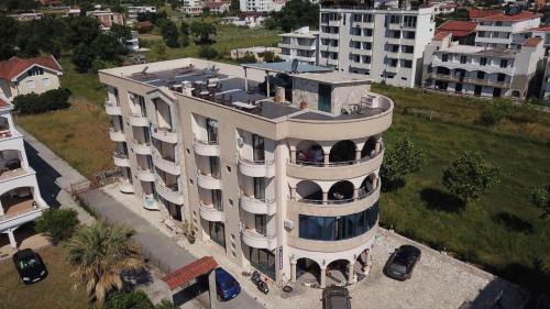 Gjerana House | Guesthouse Liamra