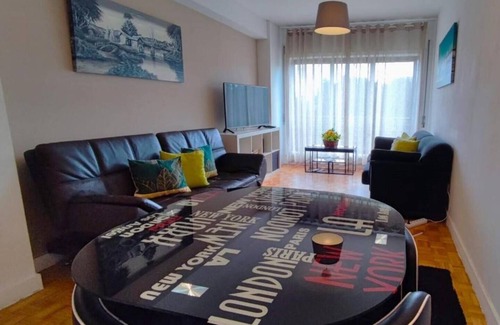 Senhora da Hora Apartment | Guesthouse Metro Station