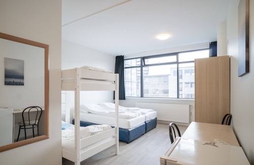 Hliðar House | Guesthouse Pávi