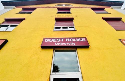 Lugano Apartment | GuestHouse University by LR - self check in