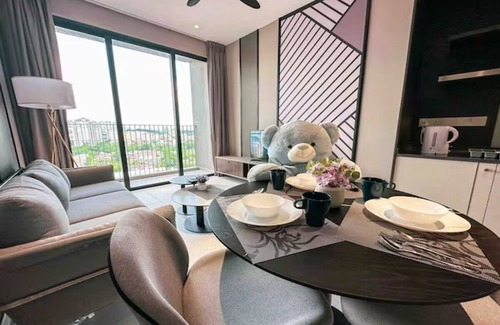 Kuala Lumpur Apartment | Guestonic Millerz Luxury Home