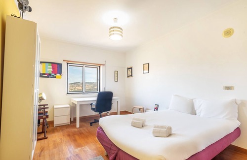 Apelacao Apartment | GuestReady - A Vibrant Getaway