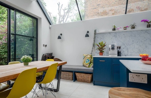 Sands End Apartment | GuestReady - Family Stay in the heart of Fulham