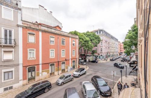 Santo Condestavel Apartment | GuestReady - Just The Two of Us