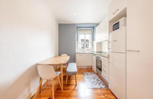 Santo Condestavel Apartment | GuestReady - Just The Two of Us