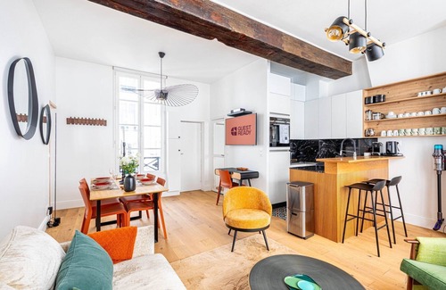 Les Iles Apartment | GuestReady - Parisian charm near Notre-Dame