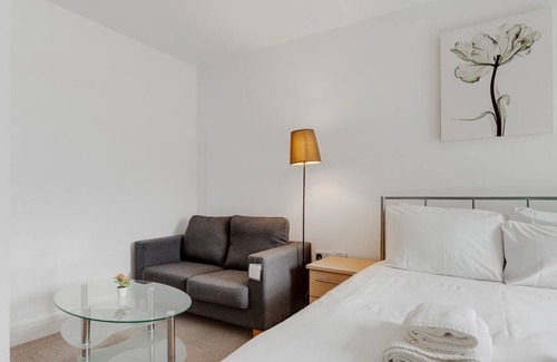 Baltic Triangle Apartment | GuestReady - Vibrant Living in Liverpool's Heart