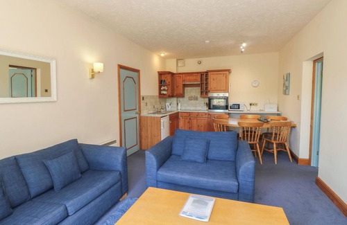 Kingsteignton Cottage | GUILLEMOT, pet friendly in Kingsteignton
