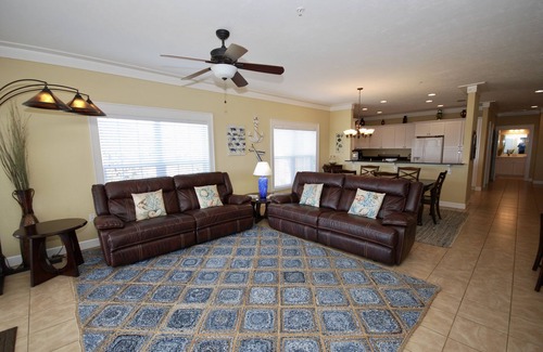 Steinhatchee Condo | Gulf Breeze Condo #208- Private Ramp! WiFi! NO DOCK THIS SCALLOP SEASON!