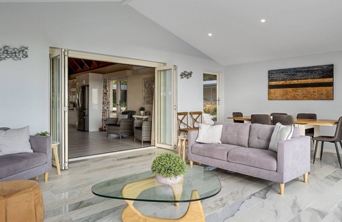 Normanville House | Gulf View Retreat - 11 Hewett Close
