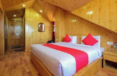 Theog Hotel | Gulmarg Height Homestay Kufri Shimla