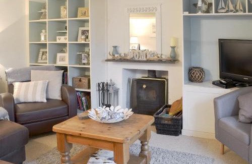 Helstone House | Gumburnville