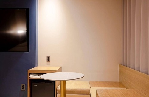 Seo-gu Hotel | GUMDAN IPPDA HOTEL