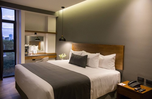 Guadalajara Hotel | Gumont Guadalajara López Mateos - Minerva