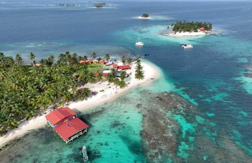 Carti Tupile House | Guna Yala alojamiento frente al mar Niadub