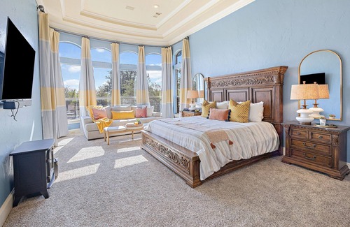 Weston House | Gunter Gathering Place - country views minutes from dozens of wedding venues