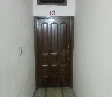 Gorakhpur Hotel | Gupta sweets and restaurant hotel