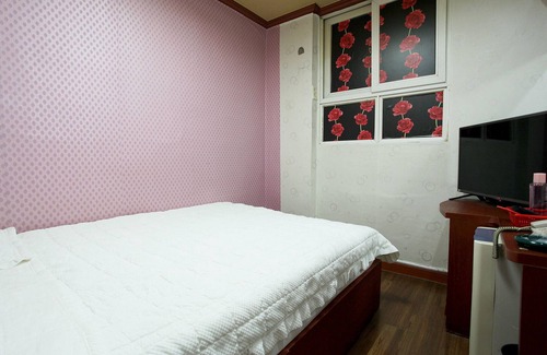 Guro-dong Hotel | Guro City Park